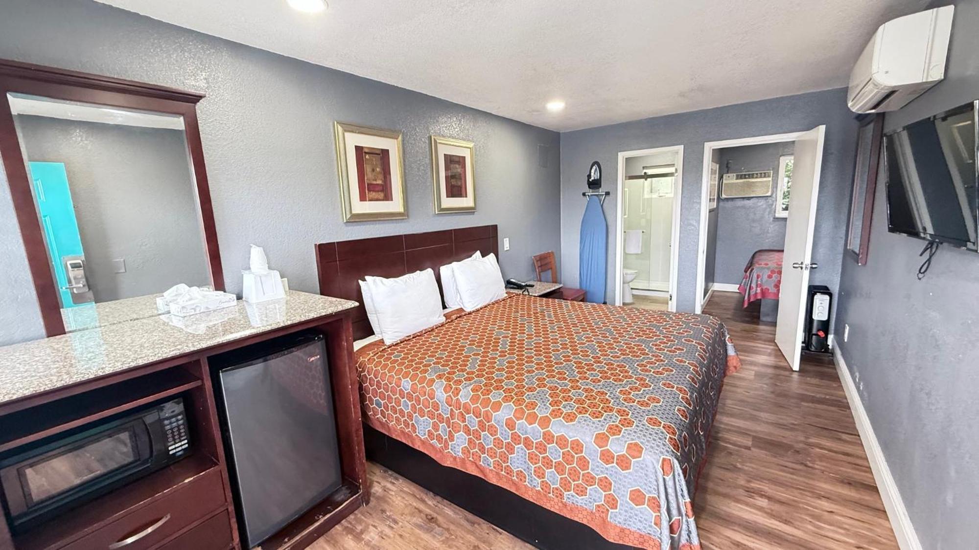 Motel Fireside By The Beach Boardwalk & Bowling 2*