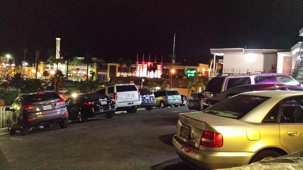 Motel Fireside By The Beach Boardwalk & Bowling 2*